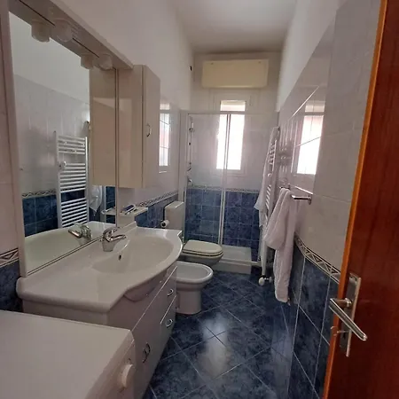 Turistico Nefeli Apartament Loano